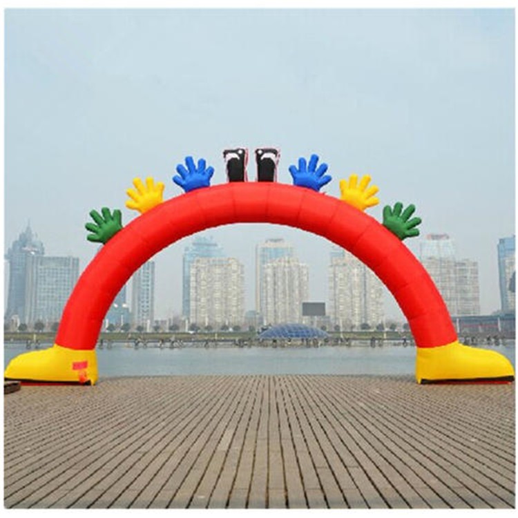 桂林快乐手掌造型拱门
